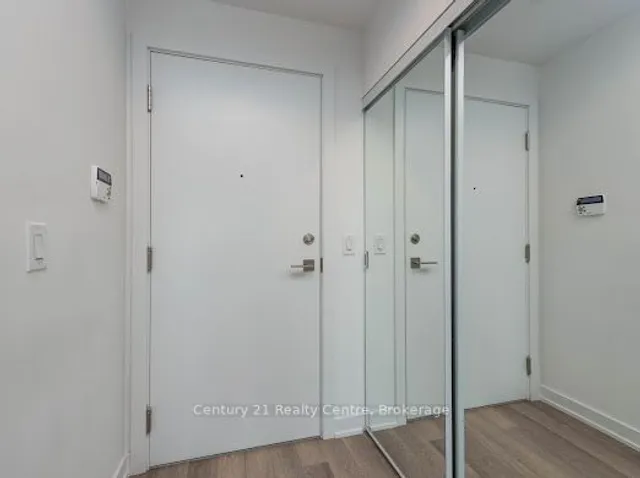 Additional image 9 of 1603 Eglington Ave Unit 1402