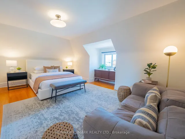 Additional image 32 of 163 Browning Ave