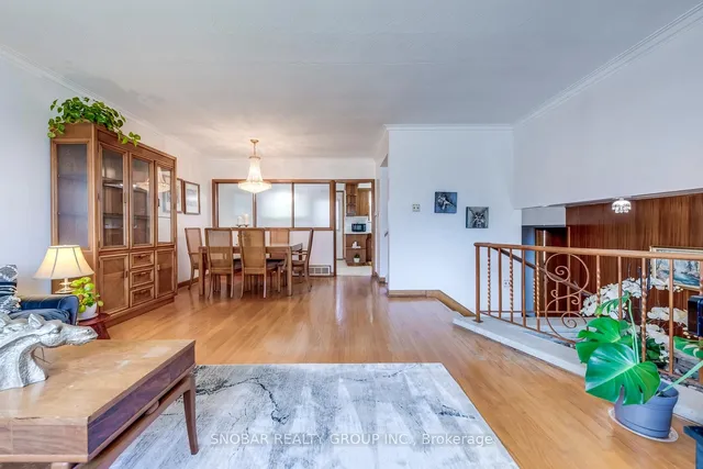 Additional image 5 of 6 Hartsdale Dr