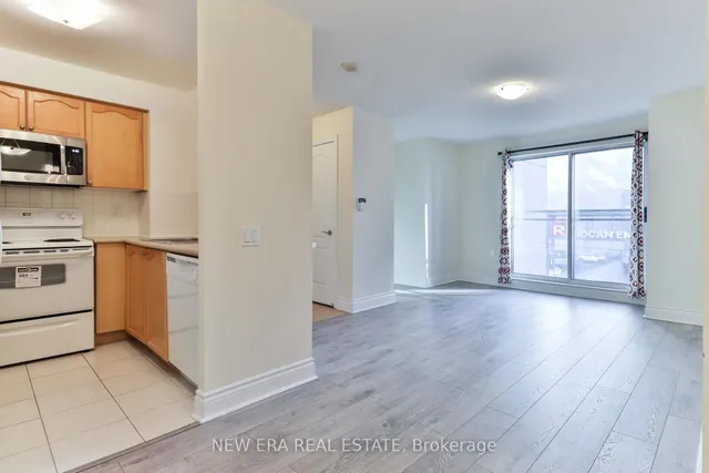 Additional image 13 of 21 Hillcrest Ave Unit 313