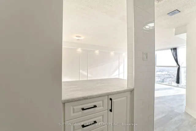 Additional image 16 of 25 Trailwood Dr Unit 2002