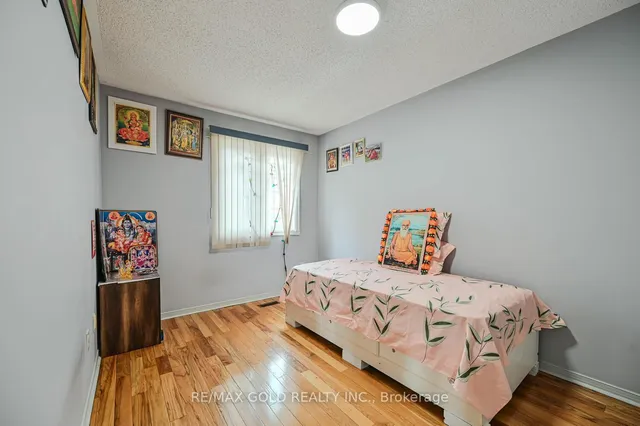 Additional image 30 of 152 Bighorn Cres