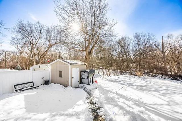 Additional image 32 of 28 Mercer Dr