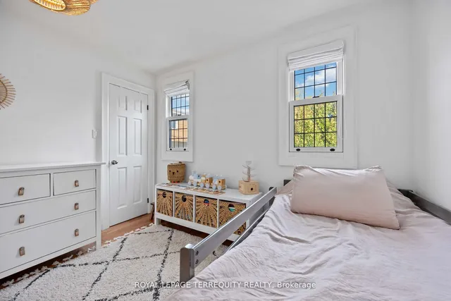 Additional image 24 of 60 Bushey Ave