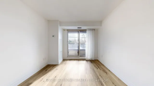 Additional image 8 of 760 Sheppard Ave Unit 212