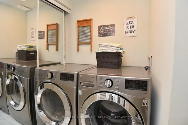 Additional image 36 of 2101 Silwell Crt