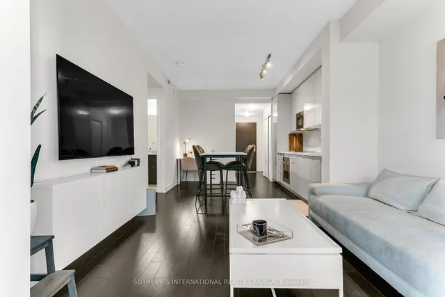 Additional image 10 of 330 Richmond St Unit 921