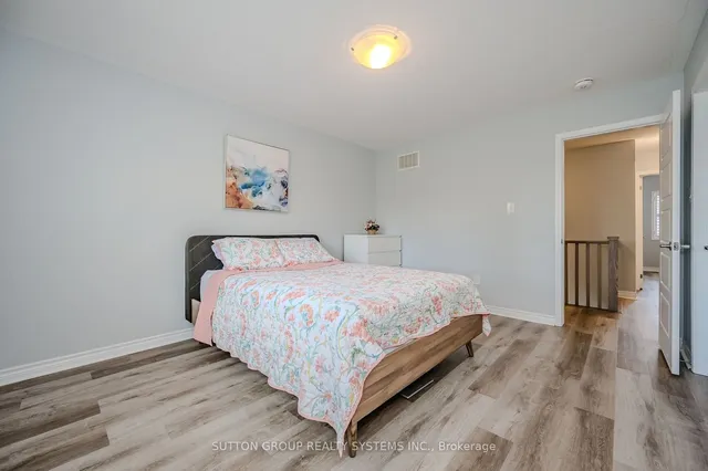 Additional image 17 of 230 Avonsyde Blvd Unit 37