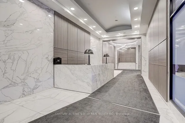 Additional image 7 of 393 King St Unit 808