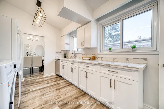 Additional image 18 of 28 Kingslake Rd