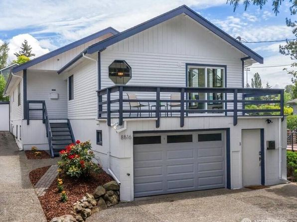 Property image for 8516 Wallingford Avenue N, Seattle, WA 98103