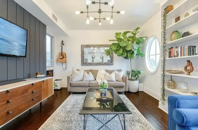 Additional image 8 of 366 Bay St Unit E