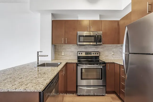 Additional image 5 of 25 Cole St Unit 525