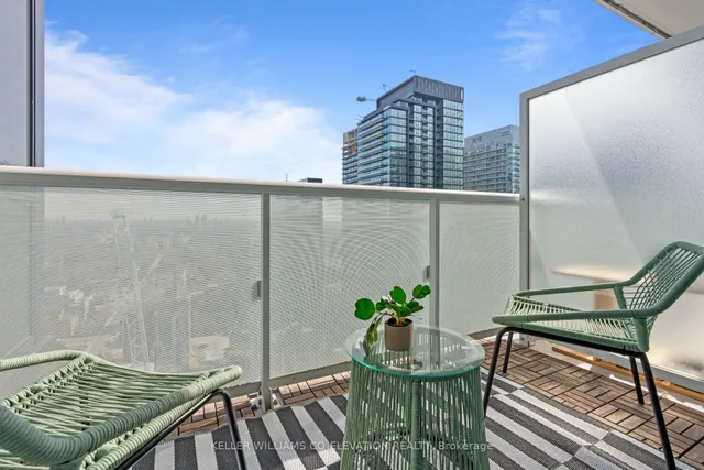 Additional image 28 of 101 Erskine Ave Unit 2303