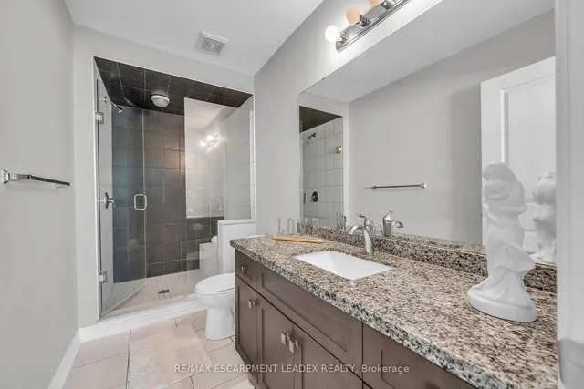 Additional image 21 of 71 Sonoma Valley Cres