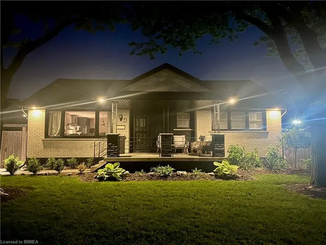 Additional image 28 of 4 Holt Ave