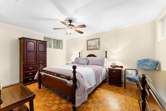 Additional image 33 of 276 Kingsdale Ave