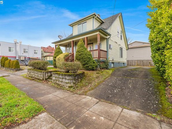 8031 NE Glisan St, Portland, OR 97213
