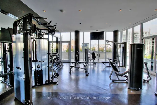 Additional image 26 of 32 Davenport Rd Unit 1401