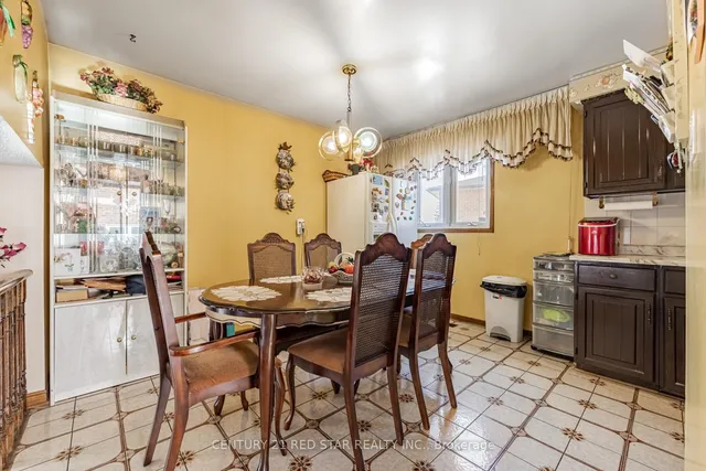 Additional image 14 of 151 Cabernet Circ