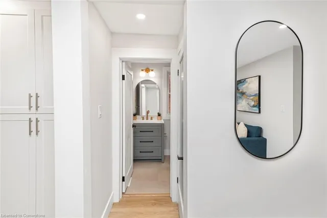 Additional image 22 of 42 Cameron Ave