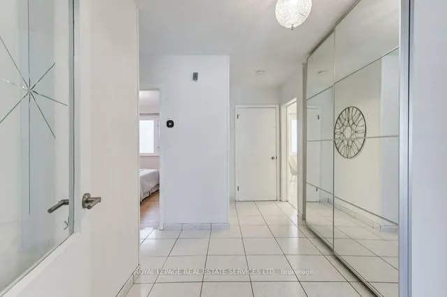 Additional image 9 of 9 Strathdee Dr