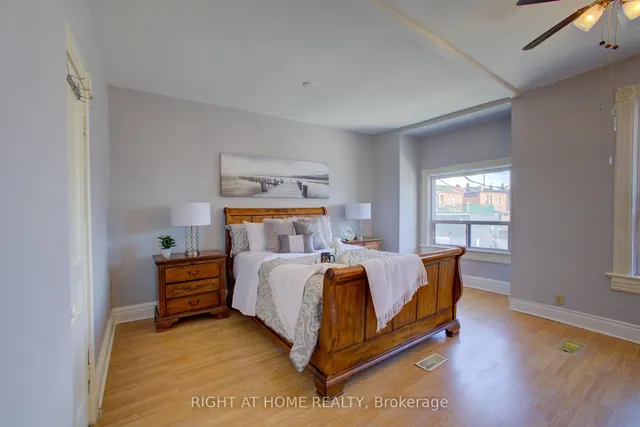 Additional image 21 of 82 Uxbridge Ave