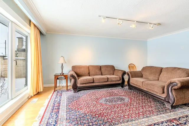 Additional image 4 of 57 Apted Ave