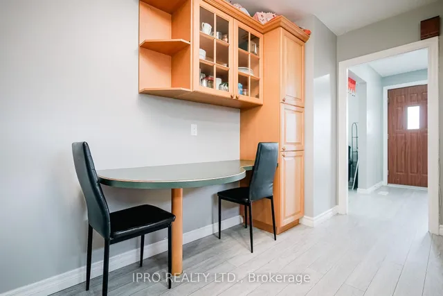 Additional image 13 of 8 Chandler Dr