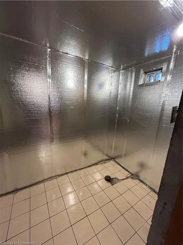 Additional image 36 of 85 Downsview Ave