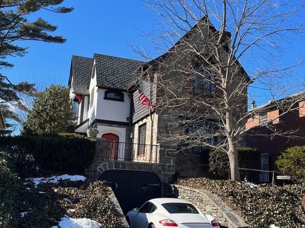 33-64 190th Street, Flushing, NY 11358