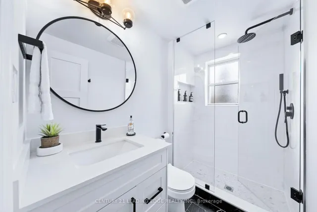 Additional image 20 of 32 Mortimer Ave