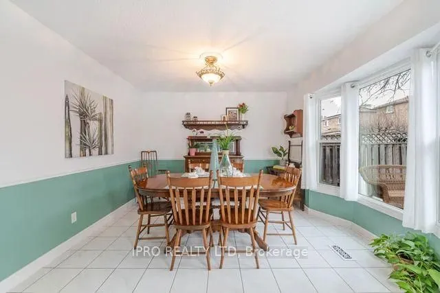 Additional image 13 of 117 Ecclestone Dr