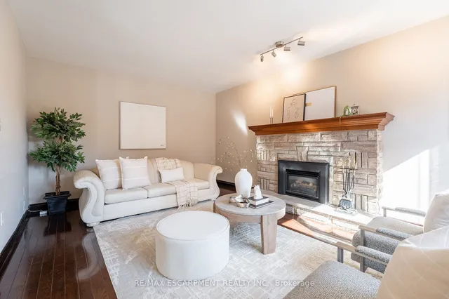 Additional image 14 of 7 Chert Ave