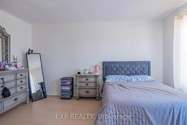 Additional image 26 of 14 Vanwood Cres