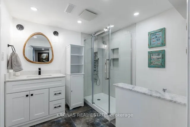 Additional image 32 of 31 Durham Rd