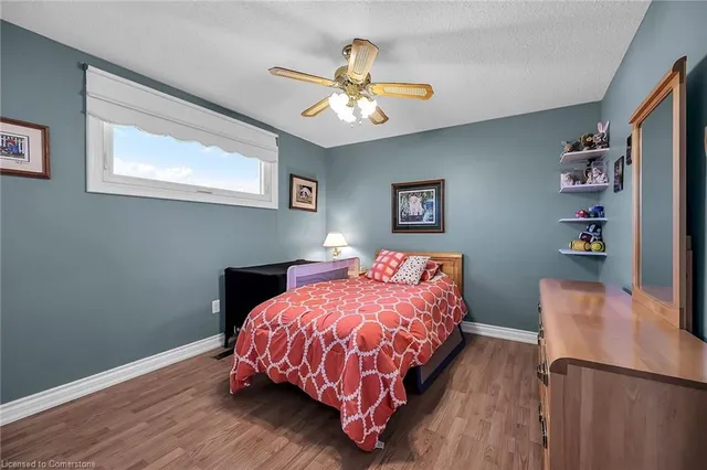 Additional image 32 of 2 Sparrow Crt