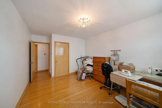 Additional image 20 of 28 Madron Cres