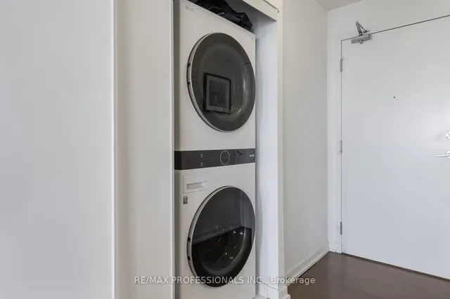 Additional image 26 of 70 Forest Manor Rd Unit 1806