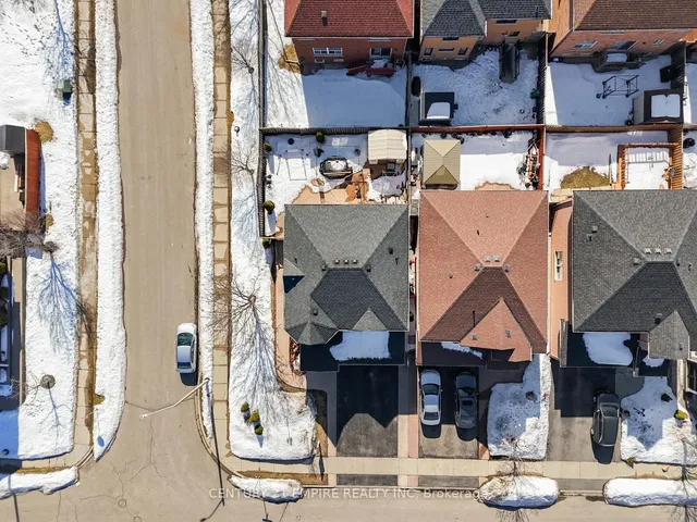 Additional image 40 of 46 Brentcliff Dr