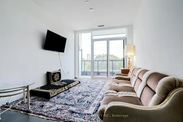 Additional image 14 of 30 Inn On The Park Dr Unit 512