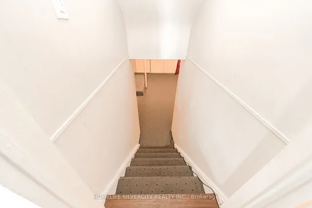 Additional image 23 of 27 Caldwell Cres