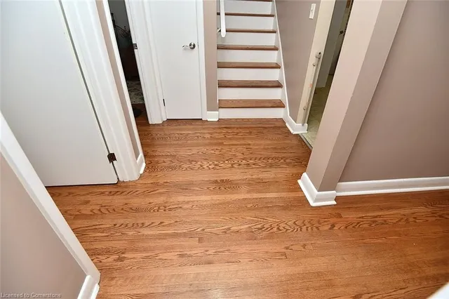 Additional image 12 of 141 Reid Ave