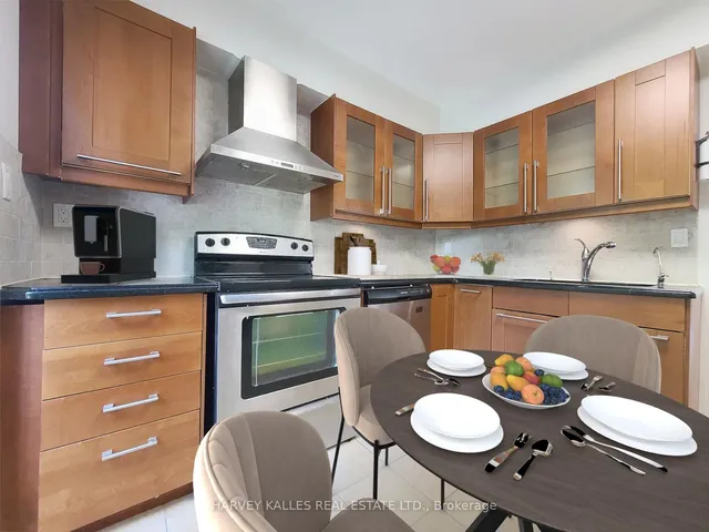 Additional image 4 of 86 Helendale Ave