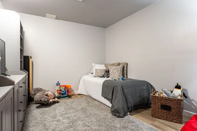 Additional image 36 of 17 Archer Way