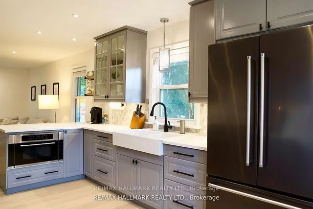 Additional image 9 of 121 West 23rd St