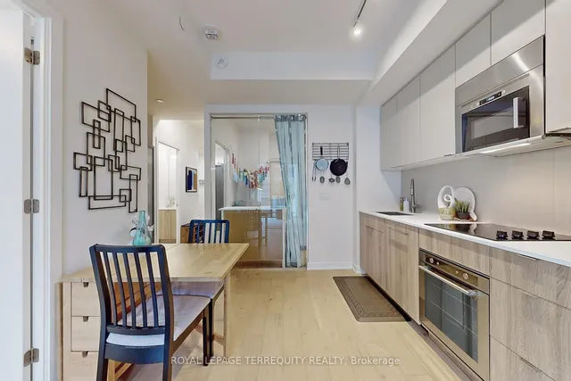 Additional image 18 of 840 St Clair Ave Unit 612