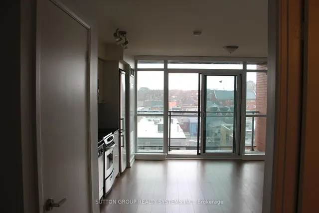 Additional image 10 of 775 King St Unit 518