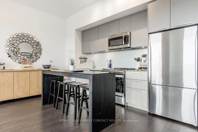Additional image 12 of 4208 Dundas St Unit 606
