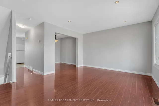 Additional image 11 of 1025 Upper Gage Ave Unit 3